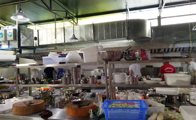 酒店日皮视频APP苹果下载工程现场安装图片2