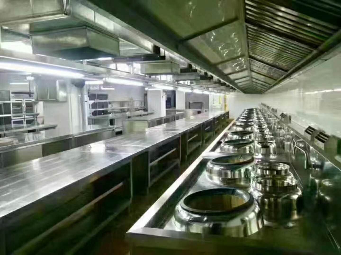 商用日皮视频APP苹果下载设备渠道