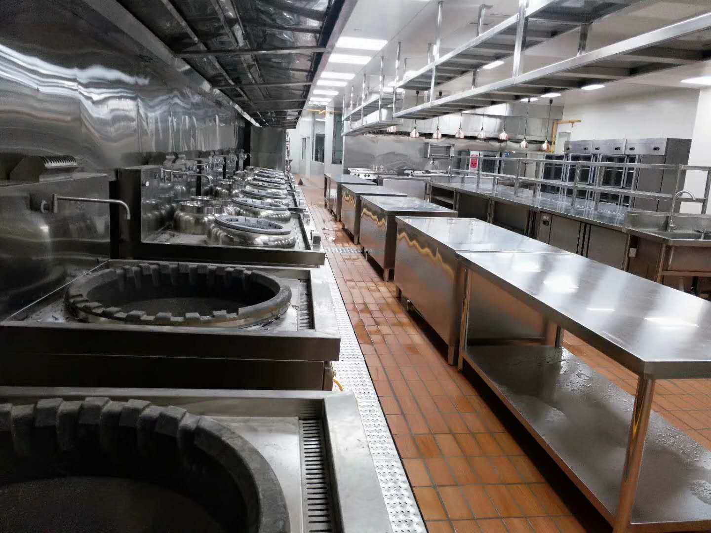 商用日皮视频APP苹果下载设备节能设计3