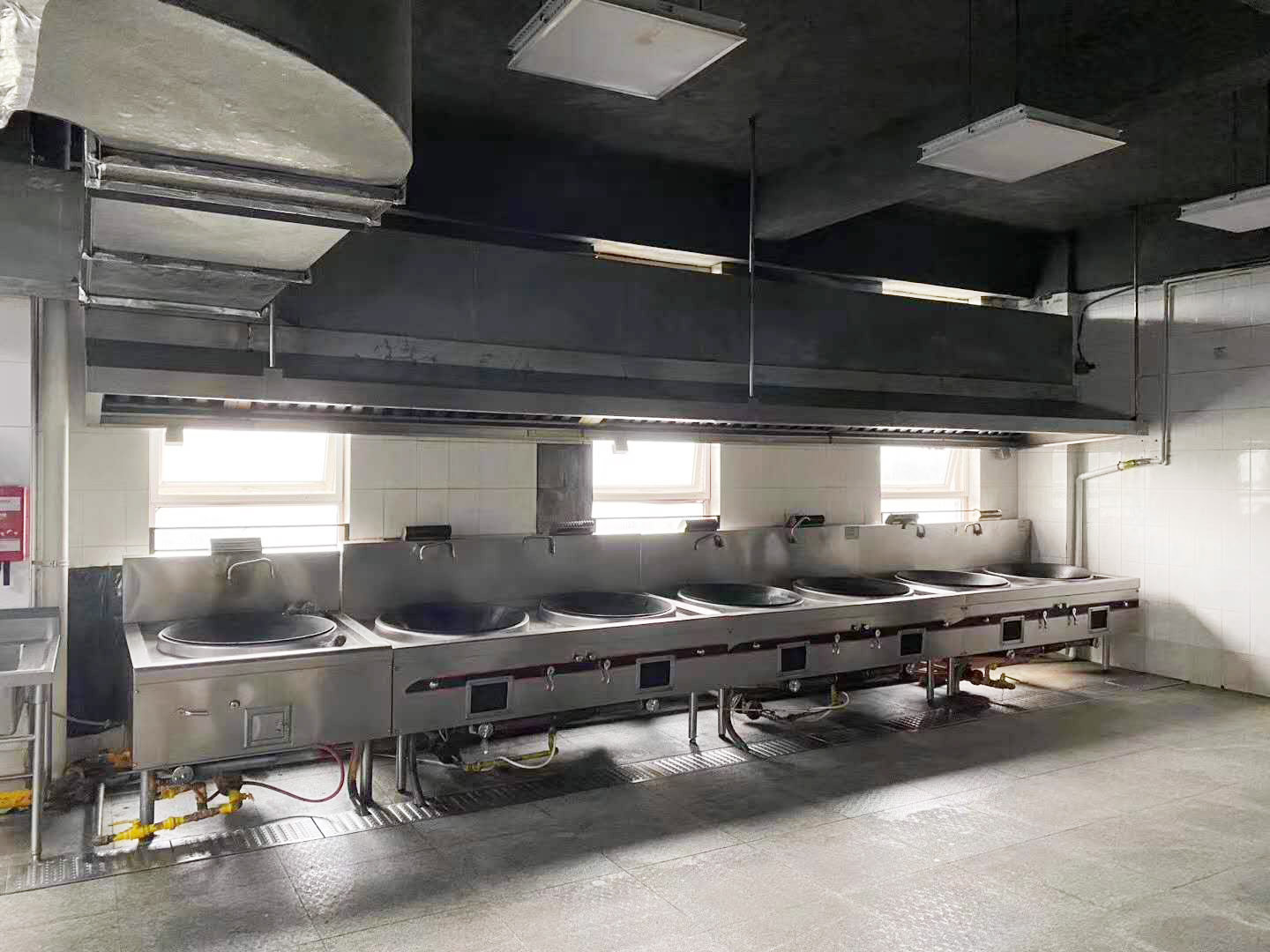 商用日皮视频APP苹果下载设备工程