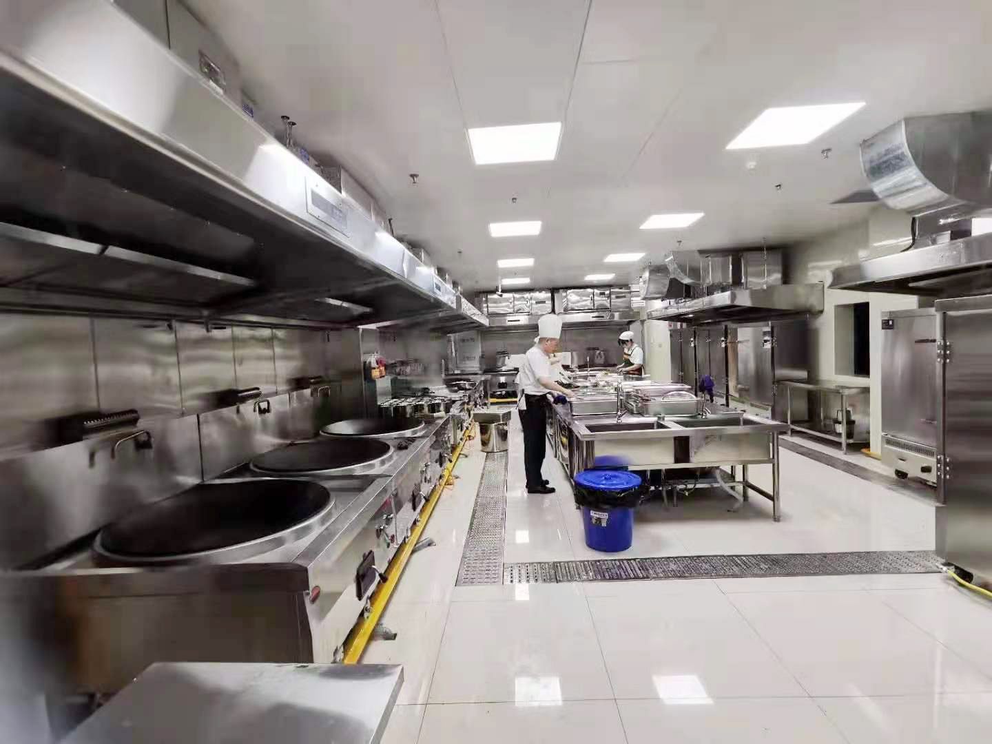 商用日皮视频APP苹果下载设备