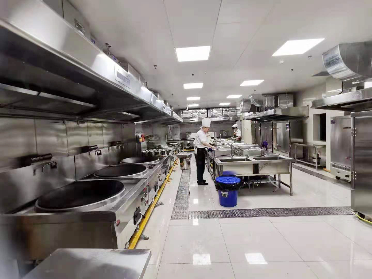 学校日皮视频APP苹果下载设备