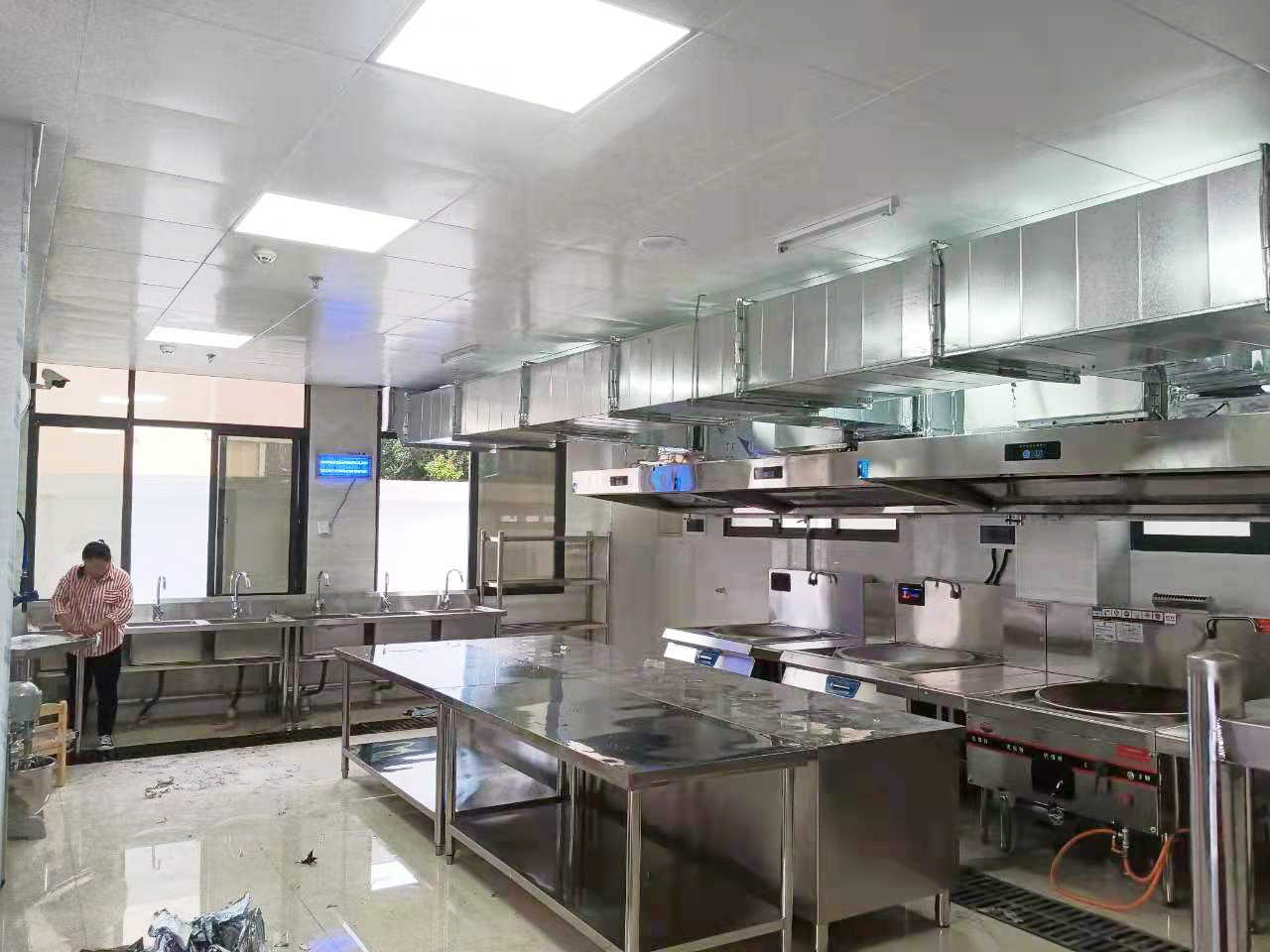 食堂日皮视频APP苹果下载设备