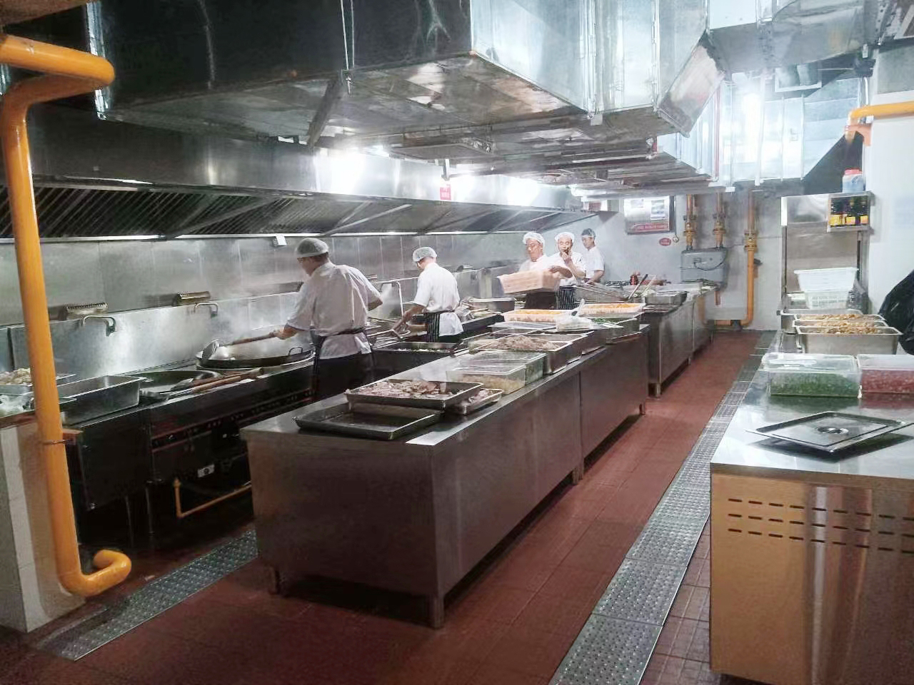 餐饮日皮视频APP苹果下载设备公司