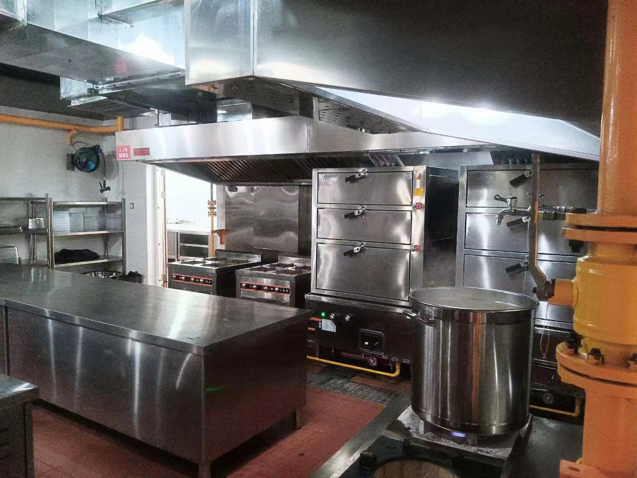 不锈钢日皮视频APP苹果下载设备