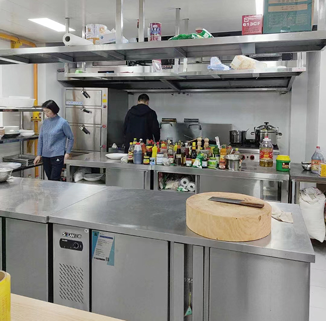 商用日皮视频APP苹果下载设备