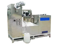 环保风暴下,餐厨垃圾处理机让你hold的住！