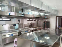 四川大型食堂日皮视频APP苹果下载设备生产厂家和你聊聊选购商用厨具的原则