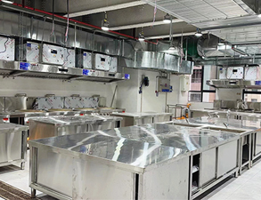 重庆云阳县第四初级中学食堂日皮视频APP苹果下载工程